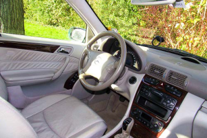 Mercedes3